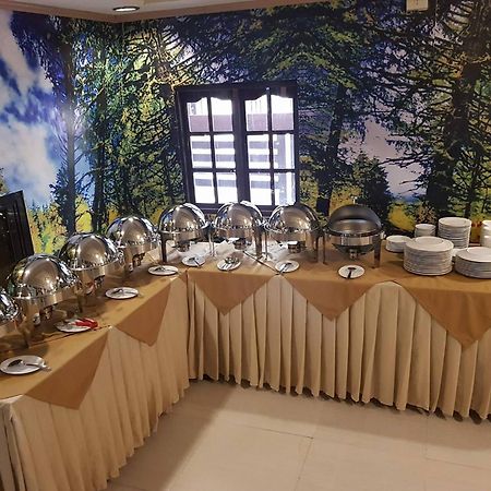 Villa Esmeralda Bryan'S Resort Hotel And Restaurant Palayan City Dış mekan fotoğraf