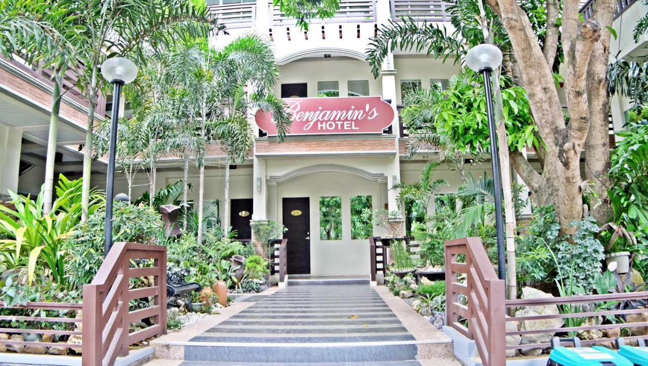 Villa Esmeralda Bryan'S Resort Hotel And Restaurant Palayan City Dış mekan fotoğraf